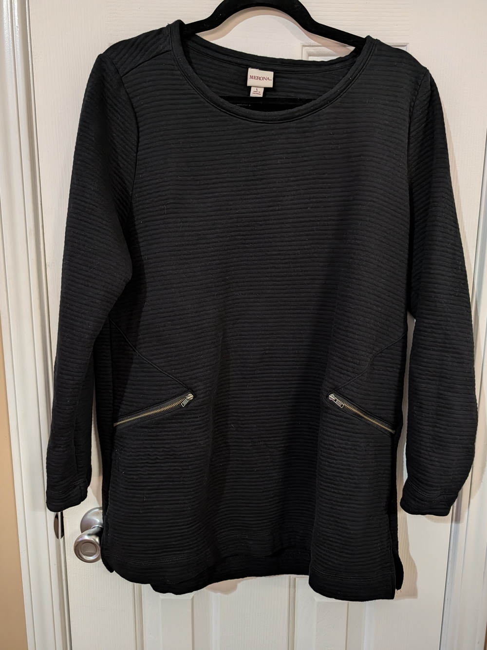 Merona Black Textured Long Sleeve Pullover Top